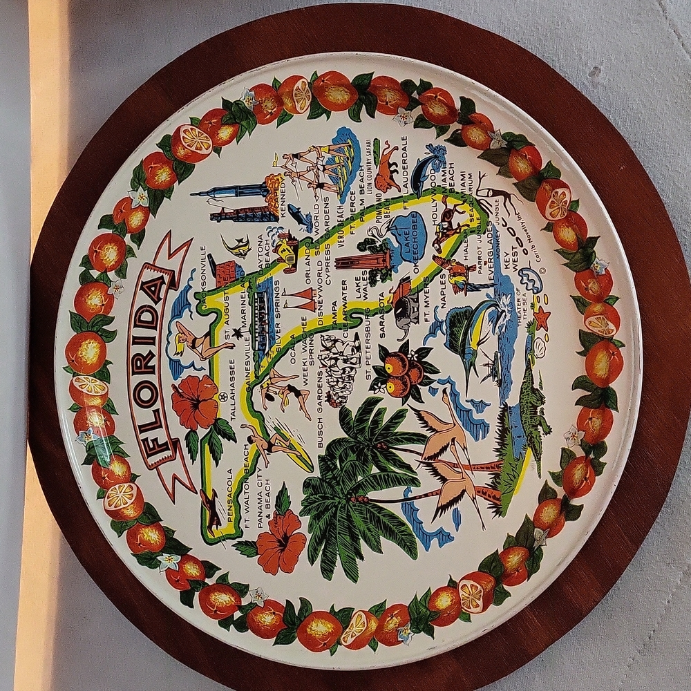 Vintage Metal Florida Souvenir Plate - Picture 3 of 12